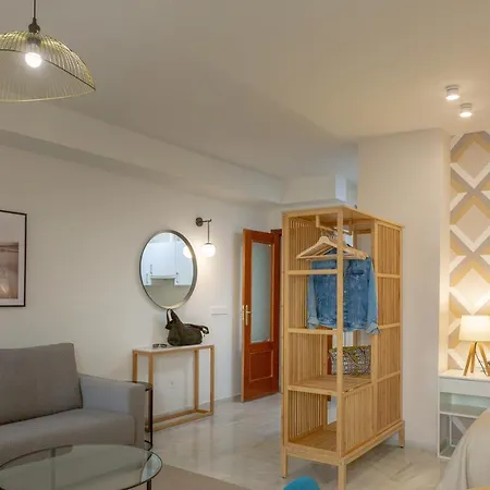 Teatro Playa Апартаменты Малага